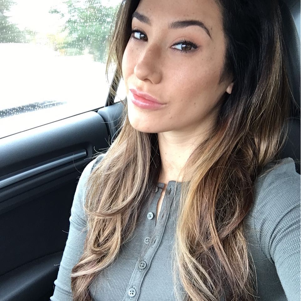 instagram pic of porn star eva lovia in her car