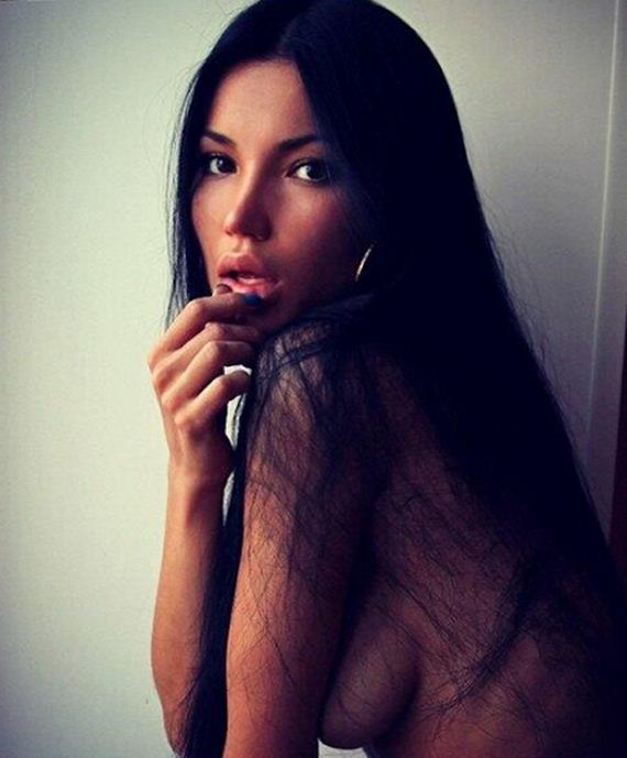 Svetlana Bilyalova nude pic topless